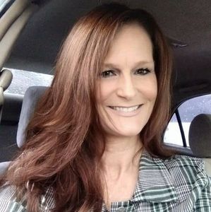 Meet your Posher, Dana